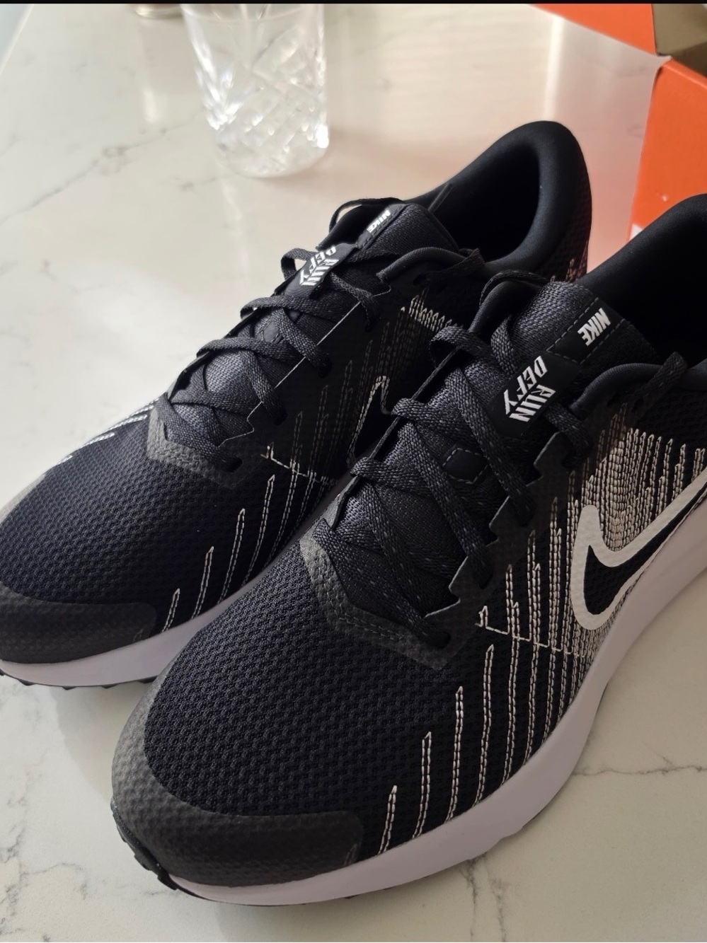 Nike Men’s Black and White Comfort Running Sneakers